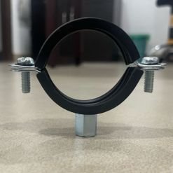 Pipe Hanger Without Lining Clamp